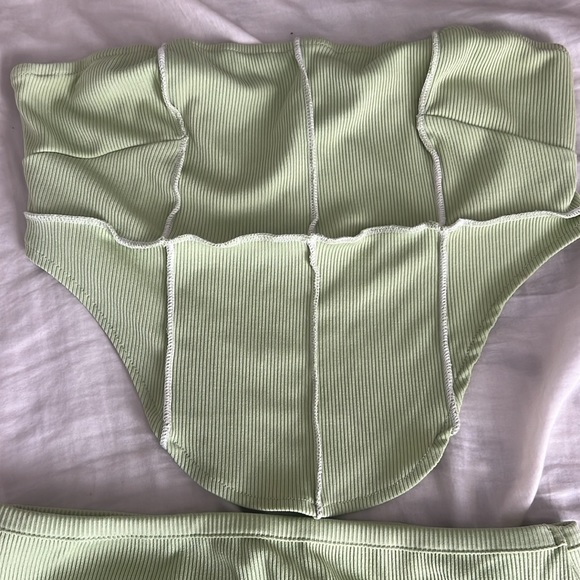 Green Ribbed Two-Piece Set - Picture 2 of 3